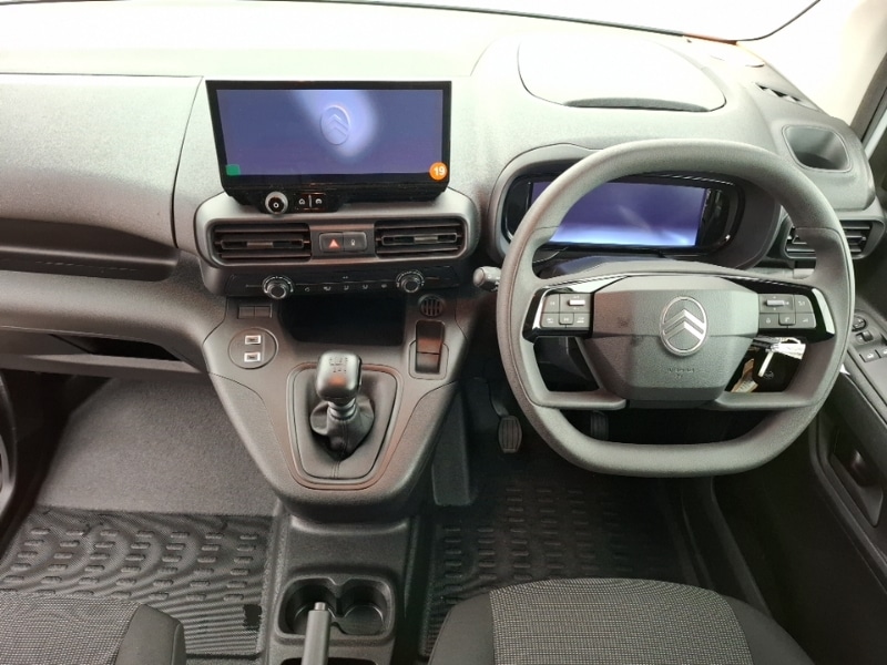 Used Citroen Berlingo 2024 for sale - 76213643: Photo 2