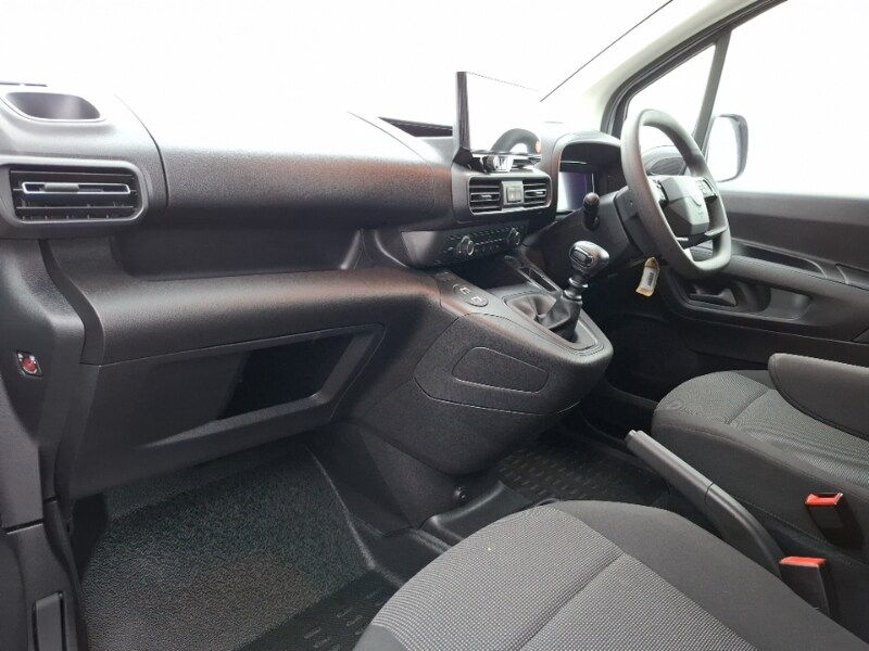 Used Citroen Berlingo 2024 for sale - 76213643: Photo 5