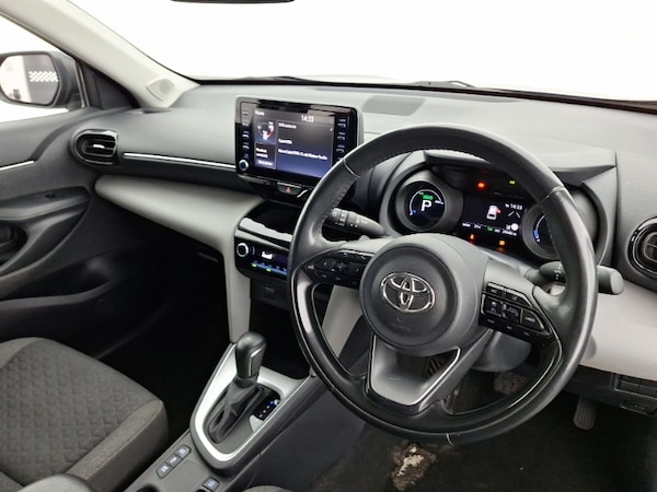 Used Toyota Yaris Cross 2022 for sale - 75622054: Photo 11