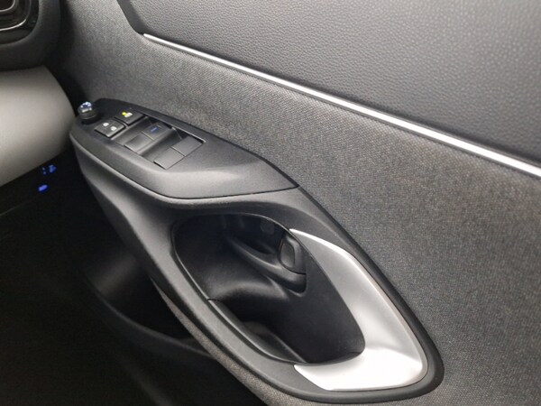 Used Toyota Yaris Cross 2022 for sale - 75622054: Photo 14