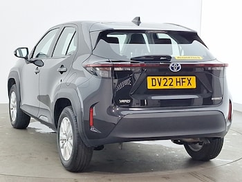 Used Toyota Yaris Cross 2022 for sale - 75622054: Photo