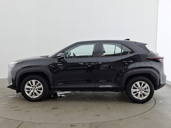 Used Toyota Yaris Cross 2022 for sale - 75622054: Photo