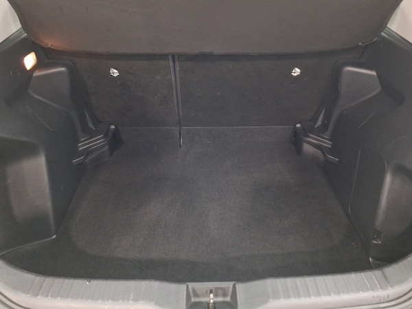 Used Toyota Yaris Cross 2022 for sale - 75622054: Photo 8