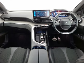 Used Peugeot 5008 2023 for sale - 79310810: Photo