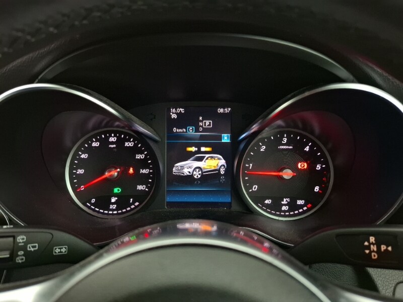 Used Mercedes-Benz GLC 2019 for sale - 78054546: Photo 10