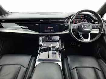 Used Audi Q7 2022 for sale - 76951623: Photo