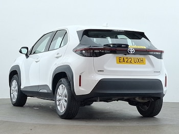 Used Toyota Yaris Cross 2022 for sale - 79139469: Photo