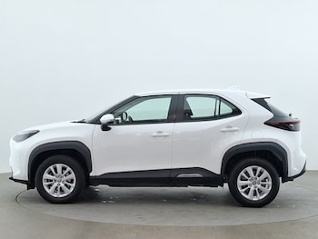 Used Toyota Yaris Cross 2022 for sale - 79139469: Photo