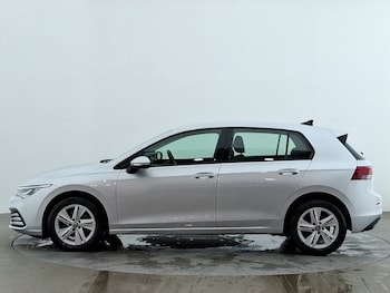 Used Volkswagen Golf 2023 for sale - 78355118: Photo