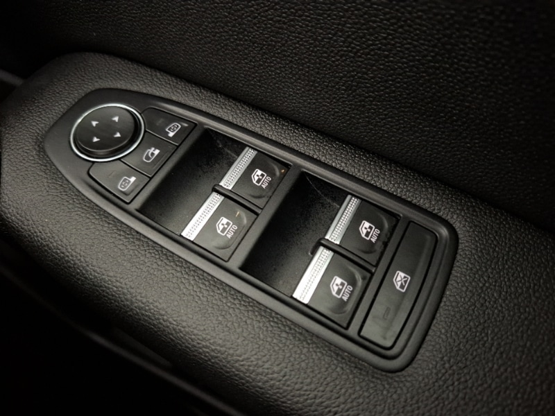 Used Renault Captur 2024 for sale - 77329639: Photo 19