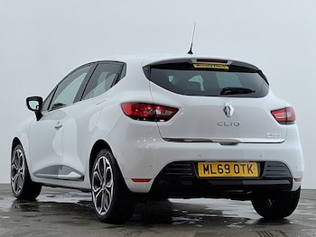 Used Renault Clio 2019 for sale - 76464968: Photo