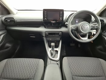 Used Toyota Yaris 2023 for sale - 79164571: Photo