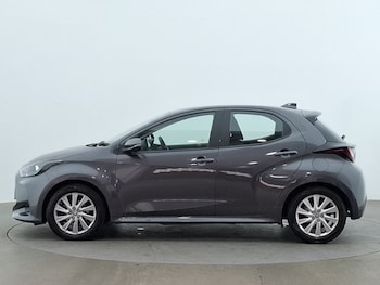 Used Toyota Yaris 2023 for sale - 79164571: Photo