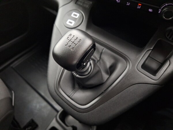 Used Peugeot Partner 2024 for sale - 74382645: Photo 13