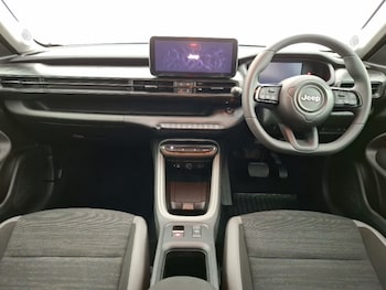 Used Jeep Avenger 2024 for sale - 79139438: Photo