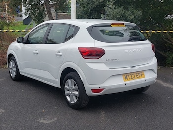 Used Dacia Sandero 2023 for sale - 77068284: Photo