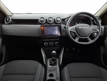 Used Dacia Duster 2023 for sale - 78837742: Photo