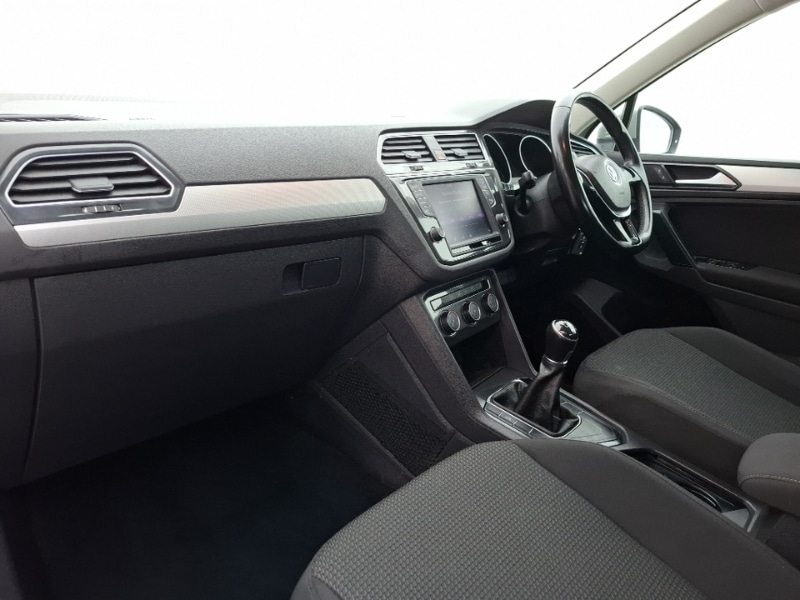 Used Volkswagen Tiguan 2017 for sale - 78183583: Photo 5