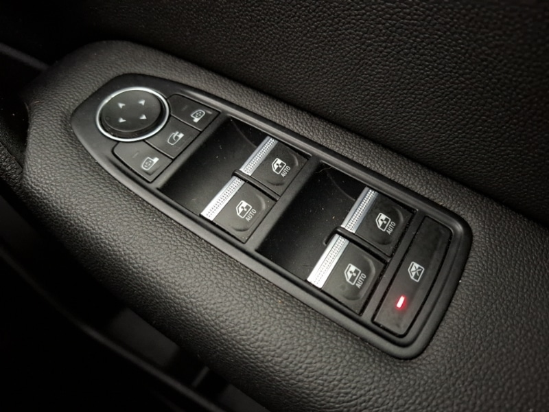 Used Renault Captur 2020 for sale - 76325503: Photo 18