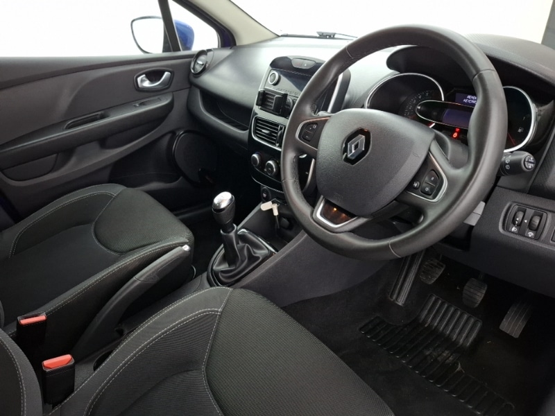 Used Renault Clio 2018 for sale - 77329636: Photo 12