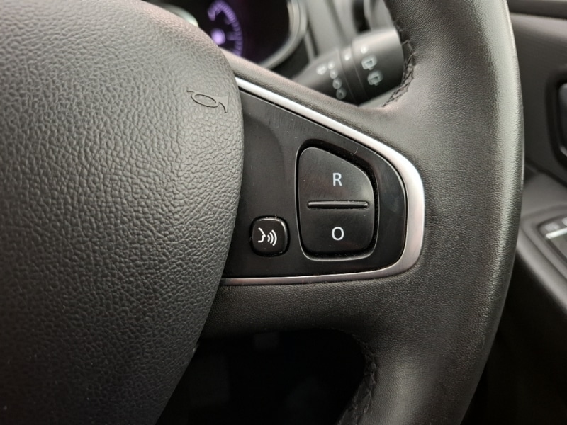 Used Renault Clio 2018 for sale - 77329636: Photo 15