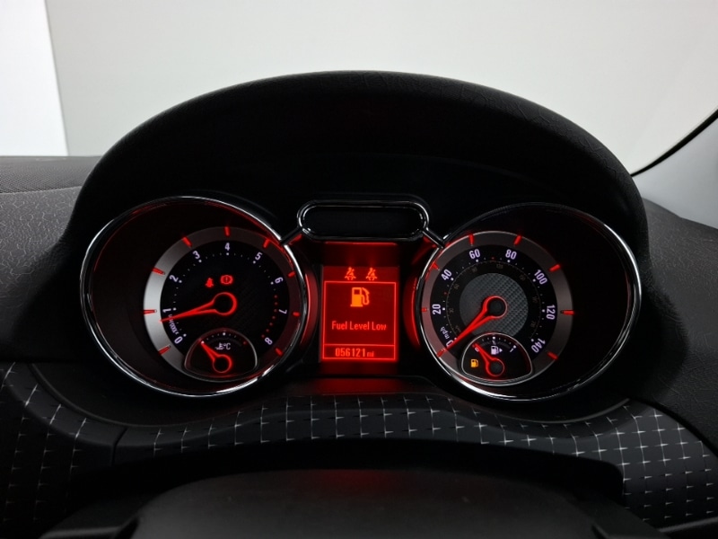 Used Vauxhall ADAM 2015 for sale - 77418855: Photo 10