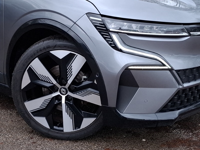 Used Renault Megane E Tech 2024 for sale - 77325322: Photo 9