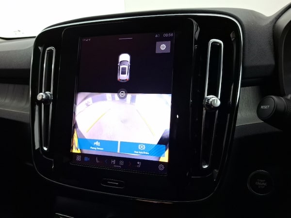 Used Volvo XC40 2024 for sale - 76289260: Photo 11
