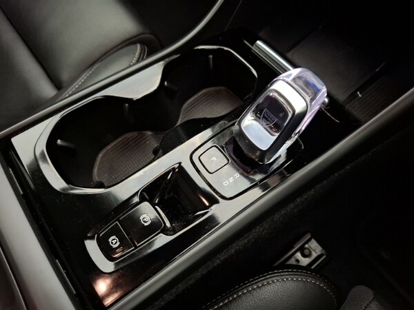 Used Volvo XC40 2024 for sale - 76289260: Photo 13