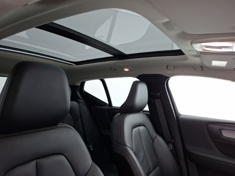 Used Volvo XC40 2024 for sale - 76289260: Photo 19