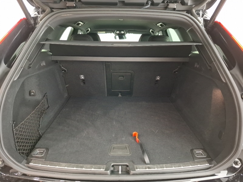 Used Volvo XC60 2024 for sale - 77201819: Photo 8