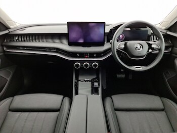 Used Skoda Superb 2024 for sale - 77265010: Photo