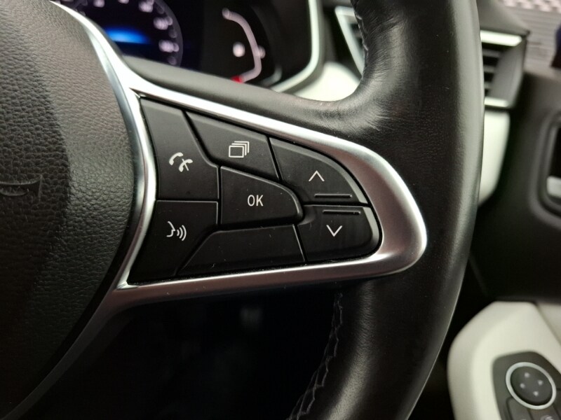 Used Renault Clio 2020 for sale - 77503152: Photo 15