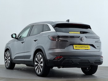 Used Renault Austral 2024 for sale - 77896898: Photo