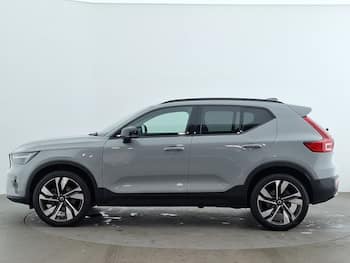 Used Volvo XC40 2025 for sale - 79707171: Photo