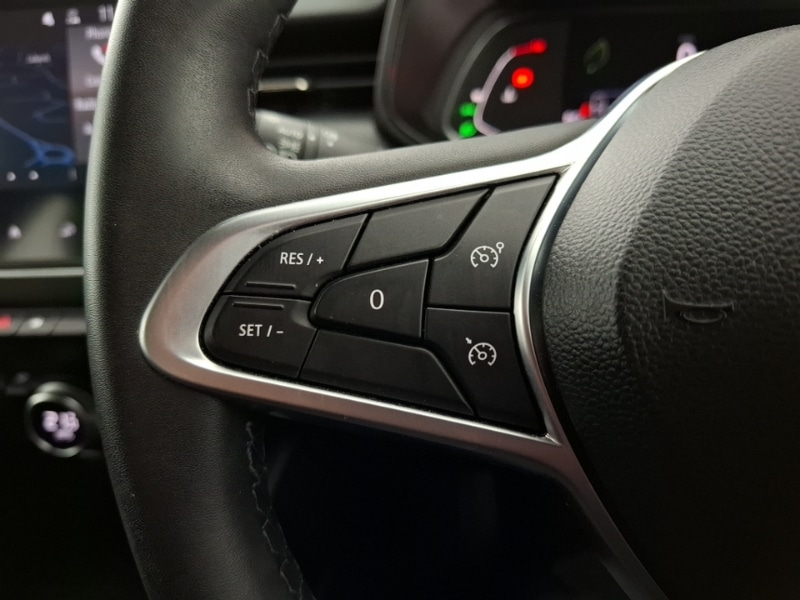 Used Renault Clio 2022 for sale - 76348597: Photo 14