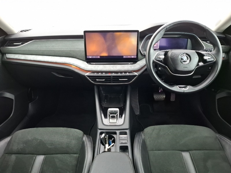 Used Skoda Octavia 2024 for sale - 78224933: Photo 2