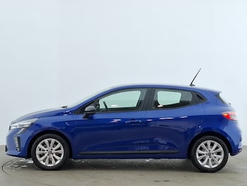 Used Renault Clio 2025 for sale - 78337158: Photo