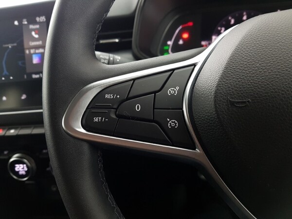 Used Renault Clio 2023 for sale - 76145471: Photo 14