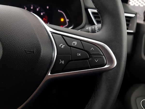 Used Renault Clio 2023 for sale - 76145471: Photo 15