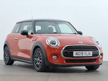 Used MINI Hatch 2019 for sale - 79310804: Photo