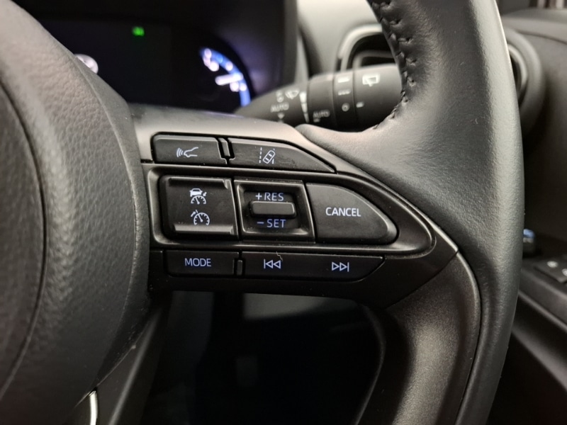 Used Toyota Yaris Cross 2023 for sale - 77596128: Photo 15