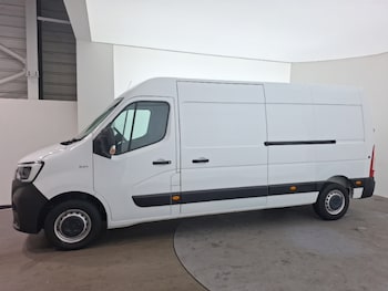 Used Renault Master 2023 for sale - 78440007: Photo