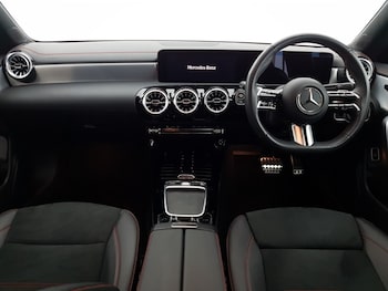 Used Mercedes-Benz CLA 2024 for sale - 76066578: Photo 2
