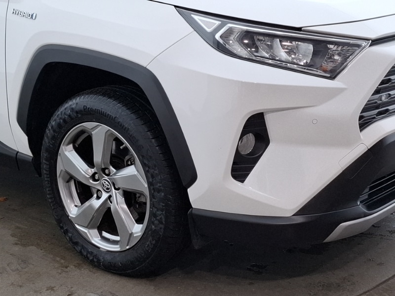 Used Toyota RAV4 2020 for sale - 77228902: Photo 9