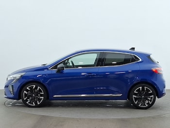 Used Renault Clio 2024 for sale - 79557628: Photo