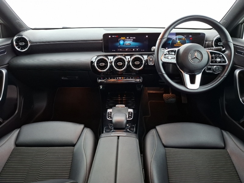 Used Mercedes-Benz A-Class 2019 for sale - 77352362: Photo 2