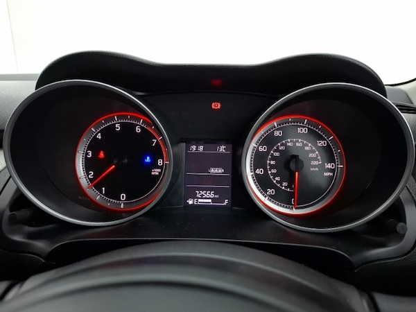 Used Suzuki Swift 2017 for sale - 76289232: Photo 10