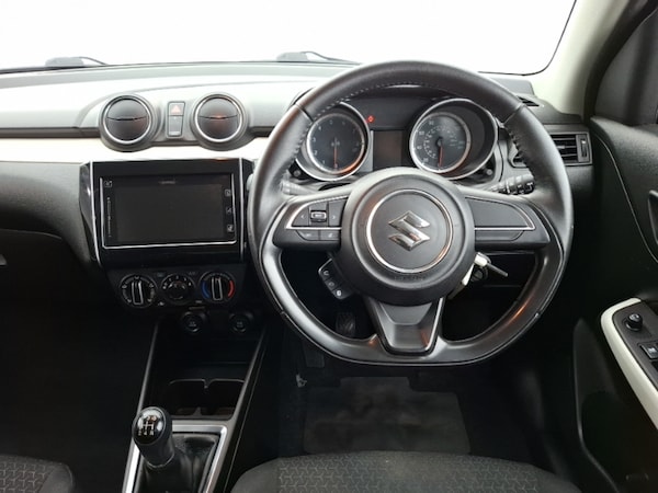 Used Suzuki Swift 2017 for sale - 76289232: Photo 7