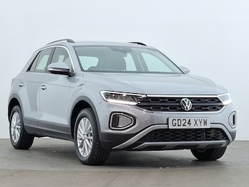 Used Volkswagen T-Roc 2024 for sale - 78924570: Photo